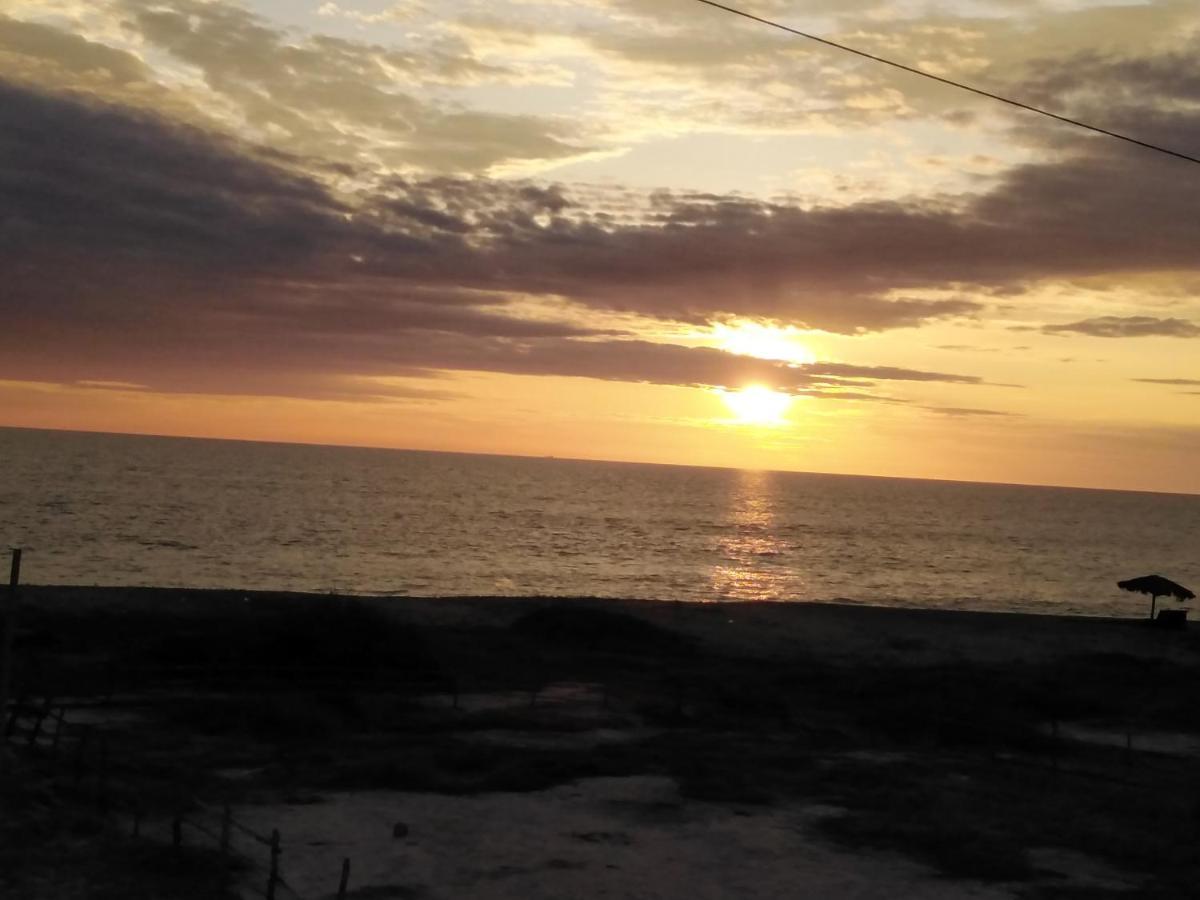 Hostal Las Garzas Del Pelado Playas Exterior foto